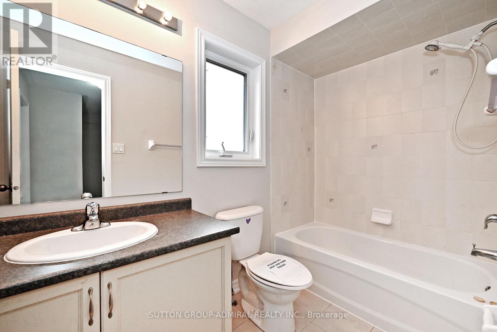 110 Southdown Avenue, Vaughan, Ontario  L6A 4N3 - Photo 39 - N12692580