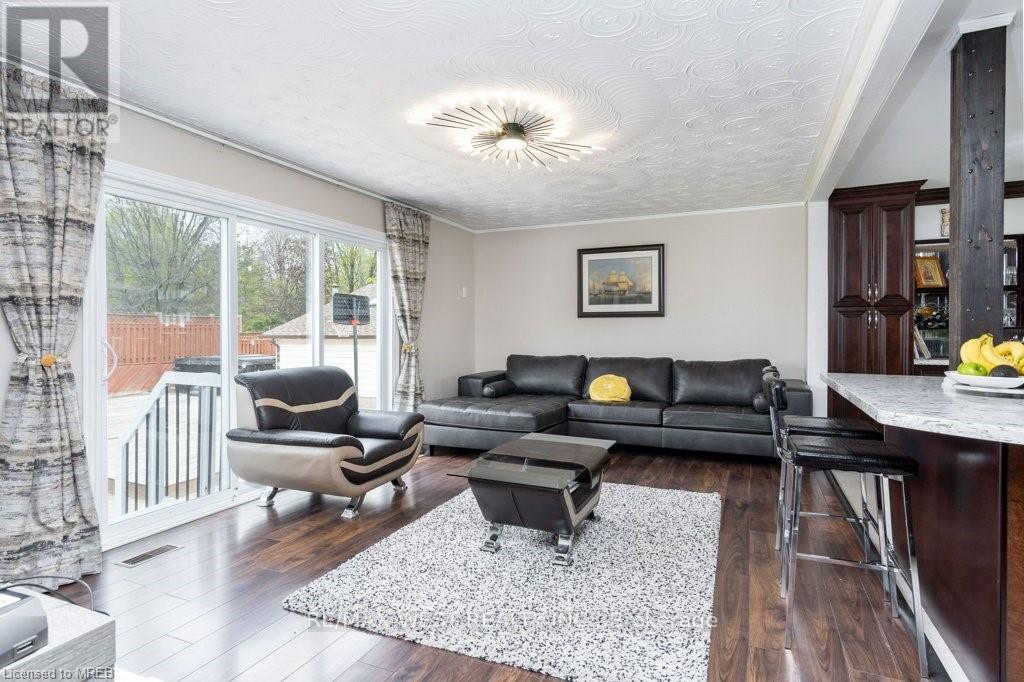 146 Harvie Road, Barrie, Ontario  L4N 9E3 - Photo 14 - S12692494