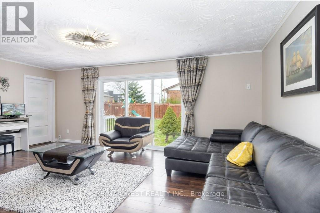 146 Harvie Road, Barrie, Ontario  L4N 9E3 - Photo 18 - S12692494