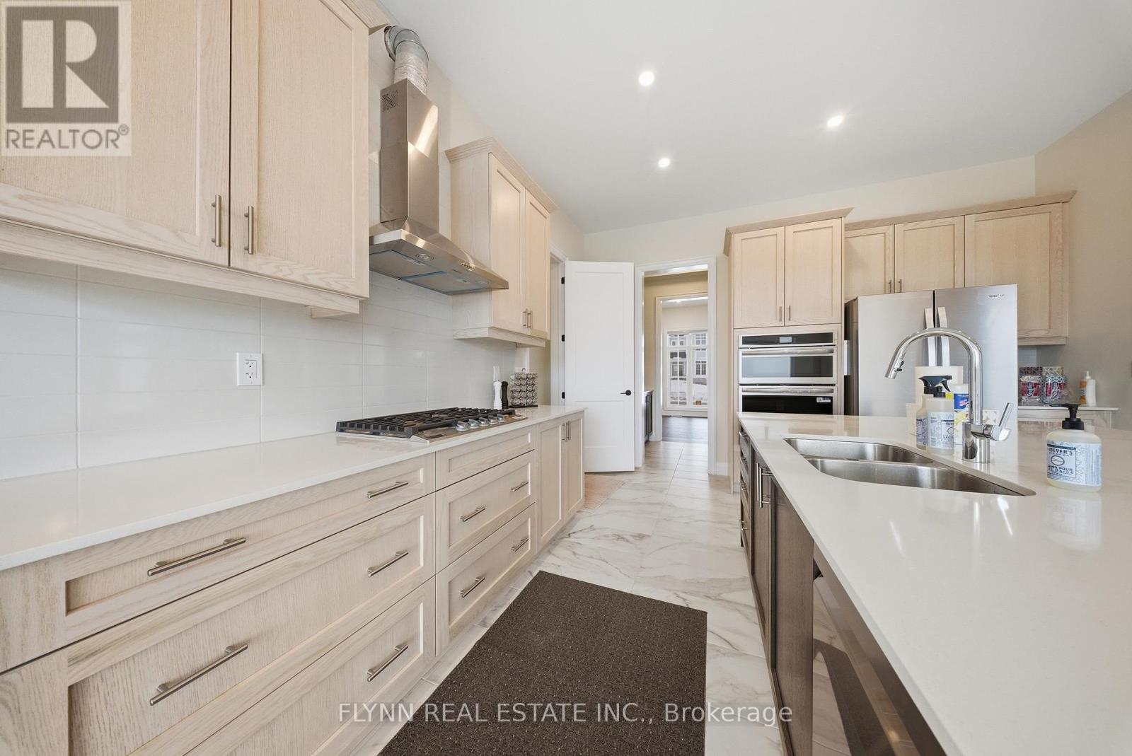 13 Aldwinckle Avenue, Oro-Medonte, Ontario  L0L 2L0 - Photo 20 - S12692628