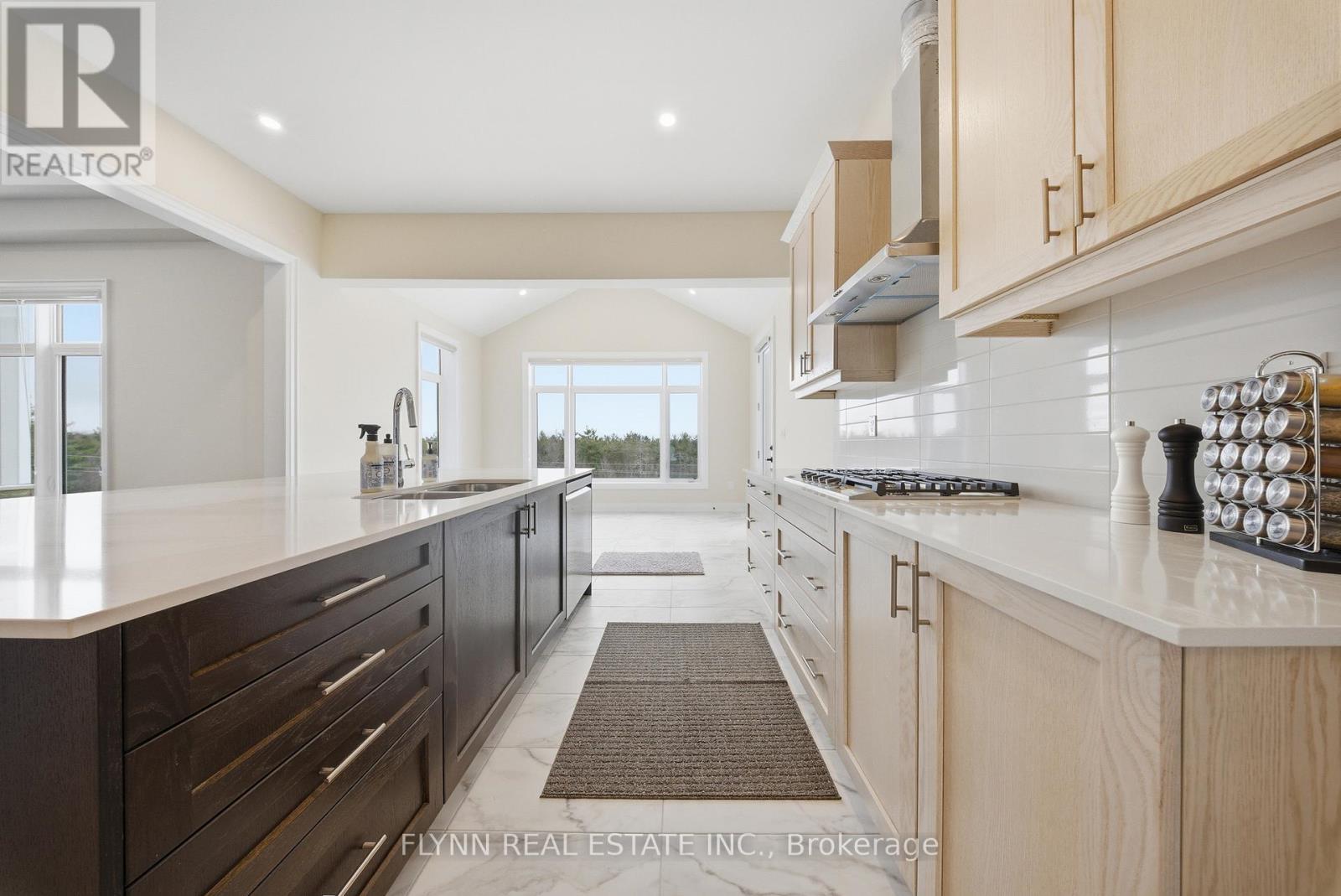 13 Aldwinckle Avenue, Oro-Medonte, Ontario  L0L 2L0 - Photo 21 - S12692628