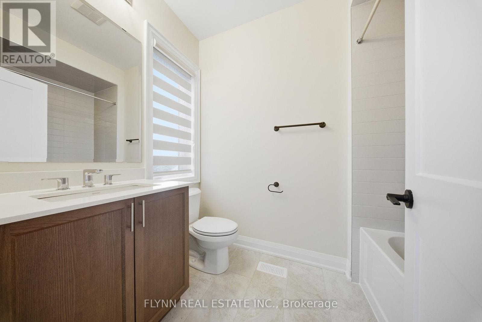 13 Aldwinckle Avenue, Oro-Medonte, Ontario  L0L 2L0 - Photo 31 - S12692628