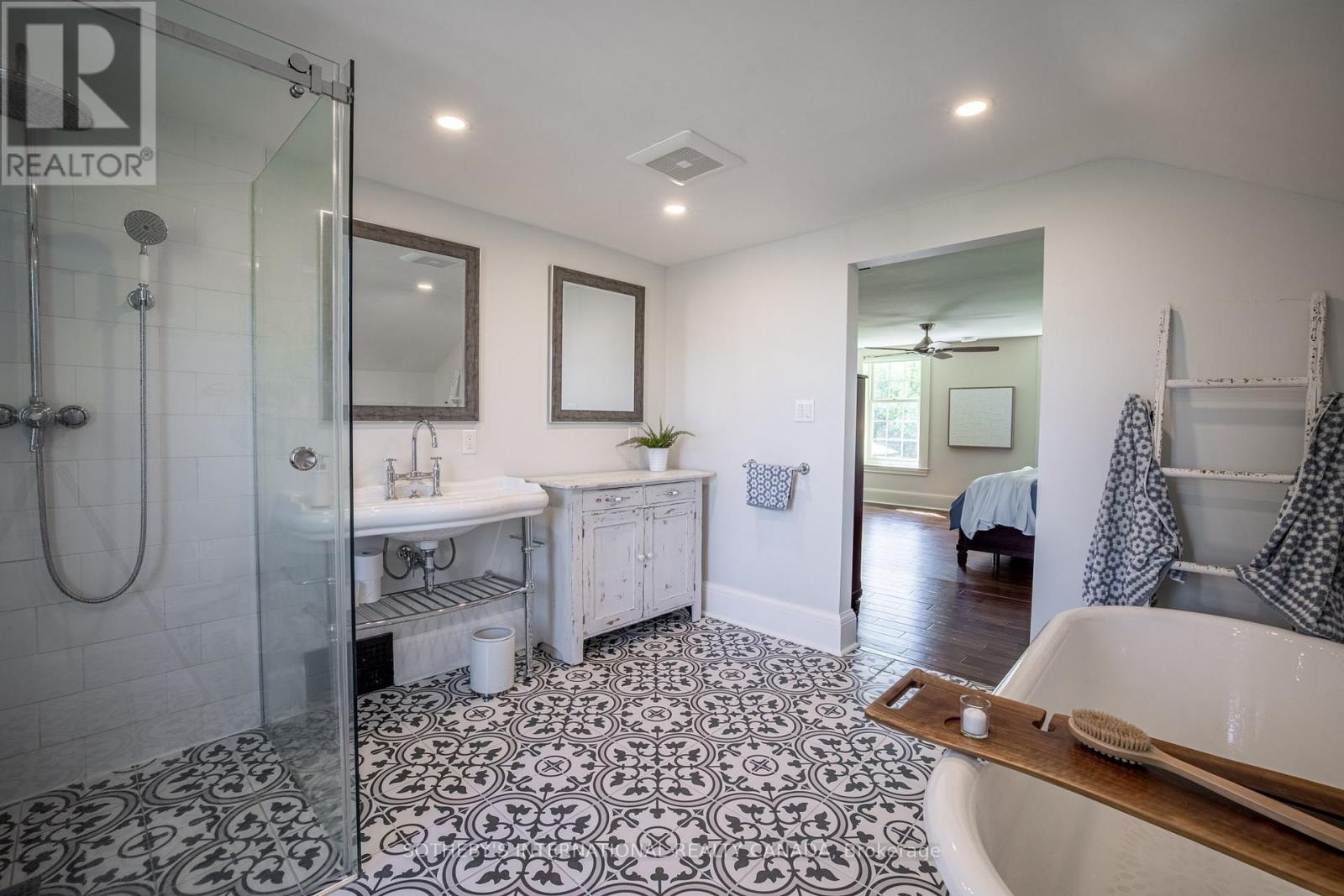 220 Old Yonge Street, Aurora, Ontario  L4G 6J6 - Photo 31 - N12688372