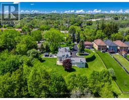 220 OLD YONGE STREET, Aurora, Ontario