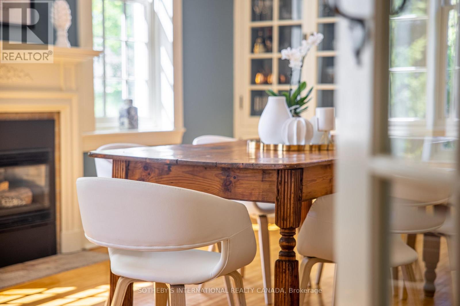 220 Old Yonge Street, Aurora, Ontario  L4G 6J6 - Photo 6 - N12688372