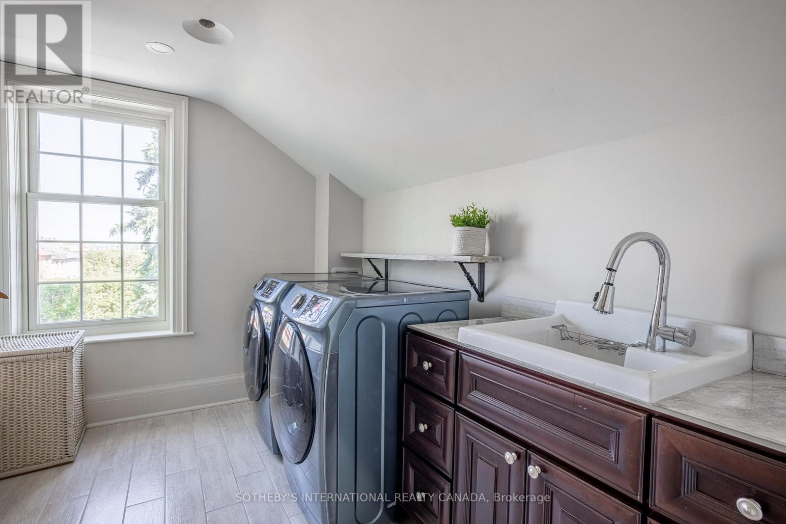 220 Old Yonge Street, Aurora, Ontario  L4G 6J6 - Photo 32 - N12688372