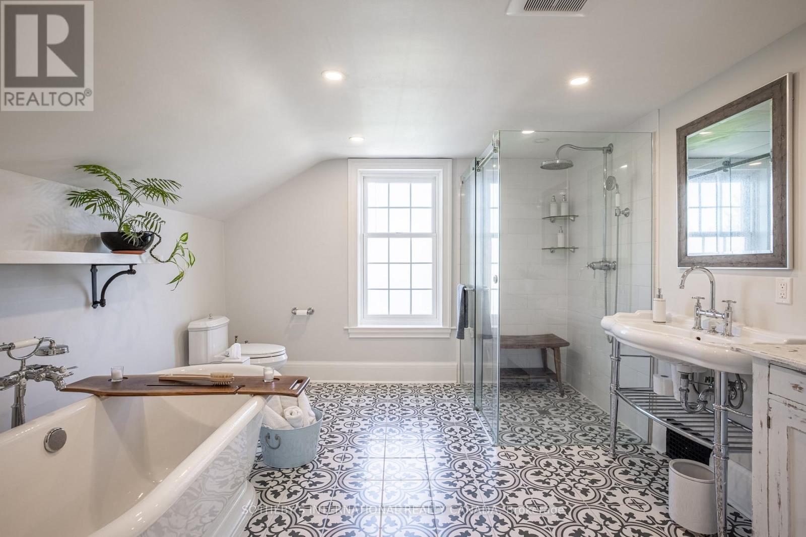 220 Old Yonge Street, Aurora, Ontario  L4G 6J6 - Photo 30 - N12688372