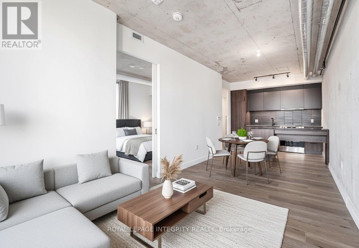 404 - 10 James Street, Ottawa, Ontario  K2P 1T2 - Photo 1 - X12692408