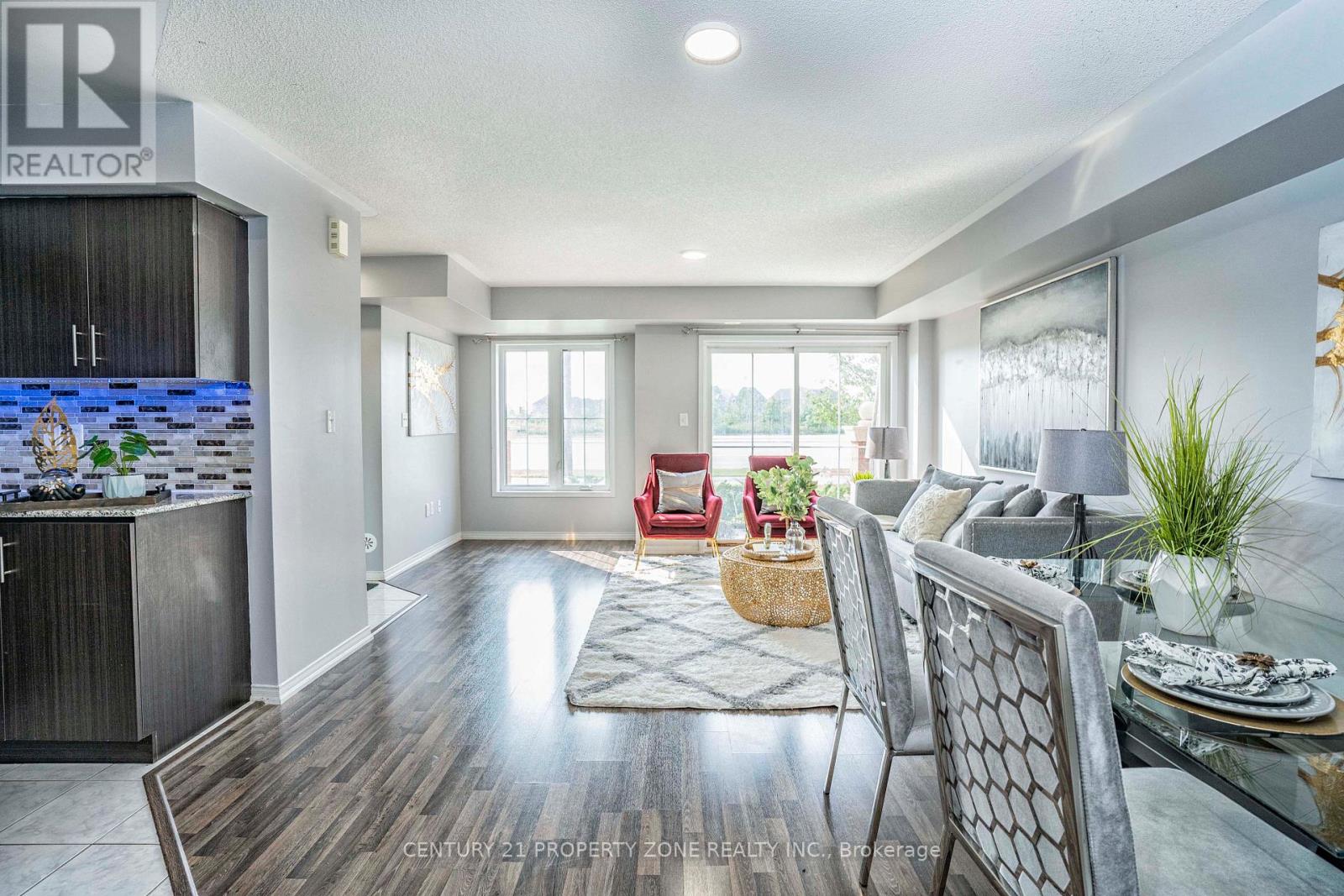 4 - 2500 Post Road, Oakville, Ontario  L6H 0K1 - Photo 11 - W12692472