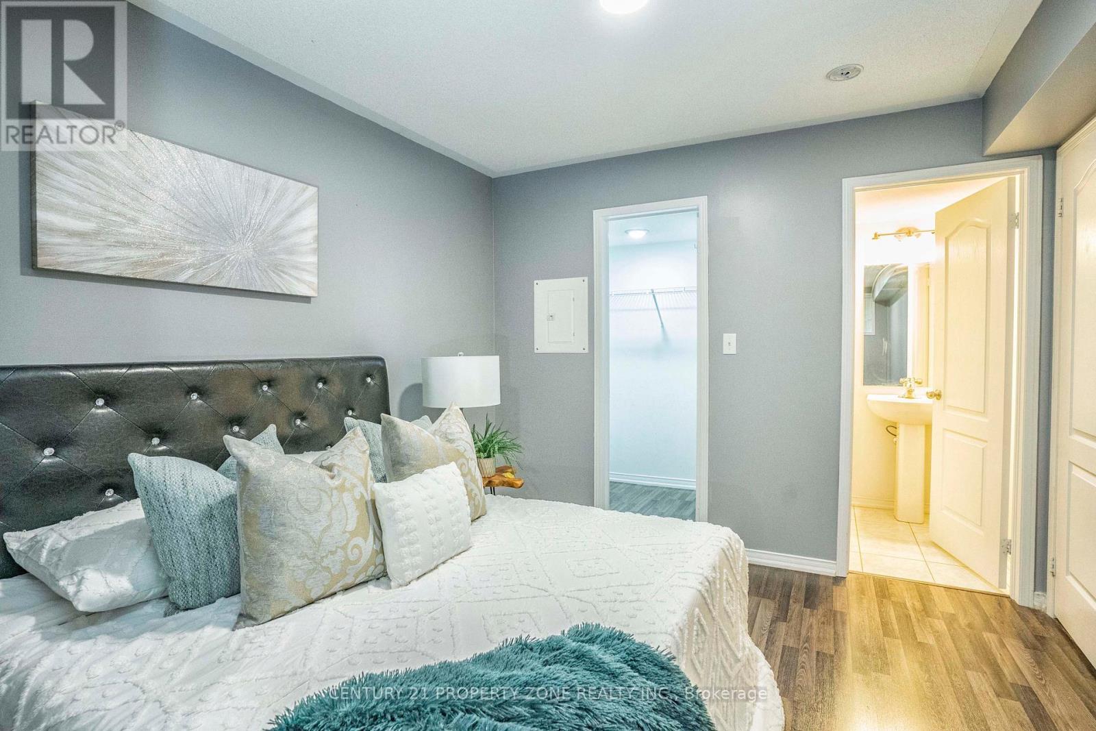 4 - 2500 Post Road, Oakville, Ontario  L6H 0K1 - Photo 14 - W12692472