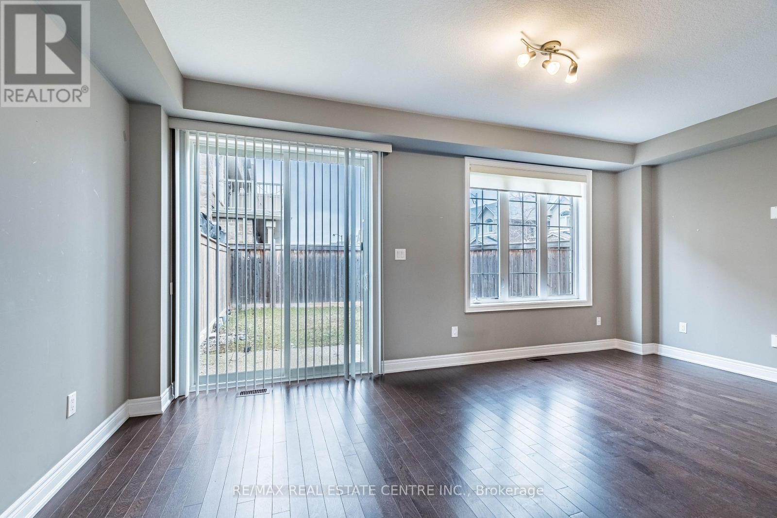 3254 Mockingbird Common, Oakville, Ontario  L6H 0W9 - Photo 41 - W12692506