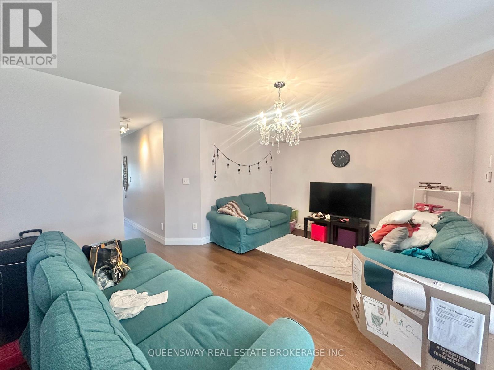 56 - 5260 Mcfarren Boulevard W, Mississauga, Ontario  L5M 7J2 - Photo 4 - W12692508