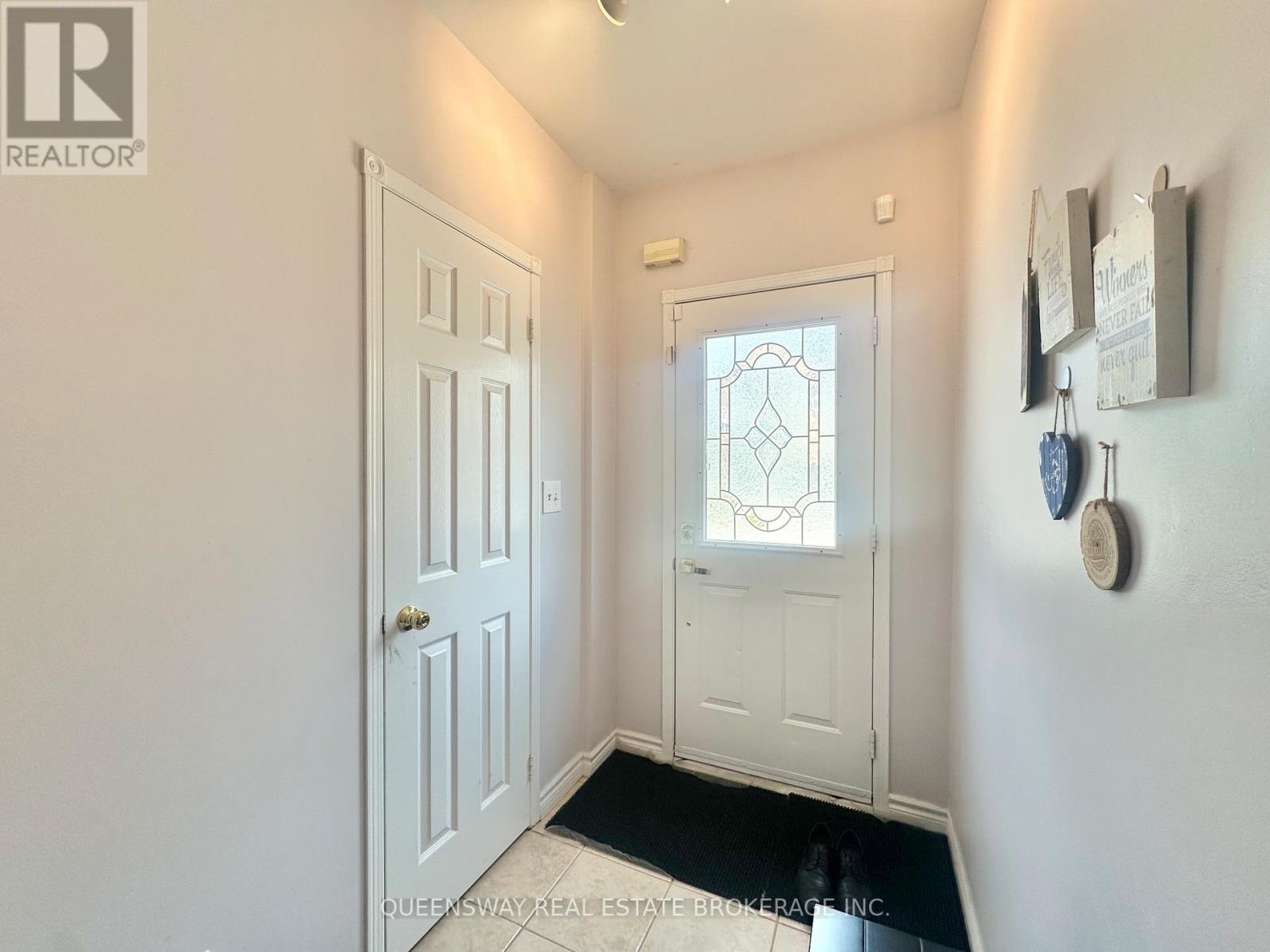 56 - 5260 Mcfarren Boulevard W, Mississauga, Ontario  L5M 7J2 - Photo 8 - W12692508