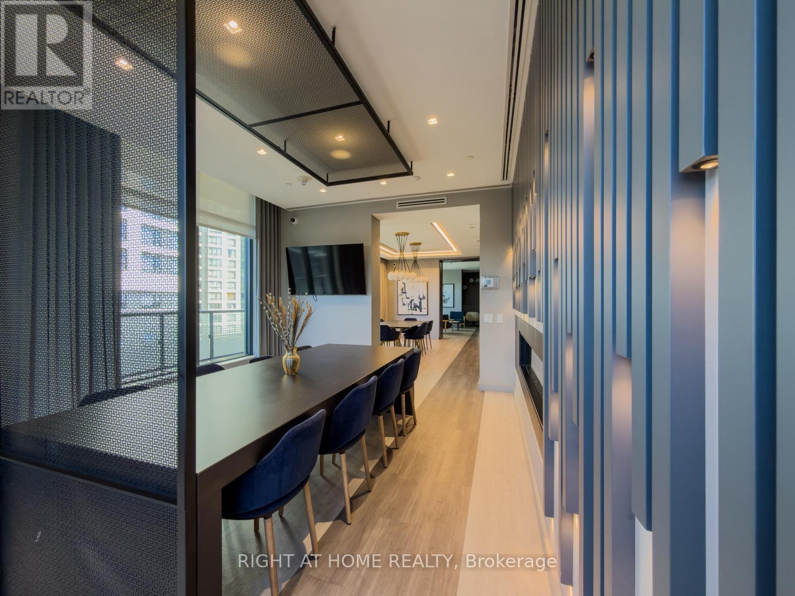 1404 - 30 Samuel Wood Way, Toronto, Ontario  M9B 0C9 - Photo 24 - W12692516