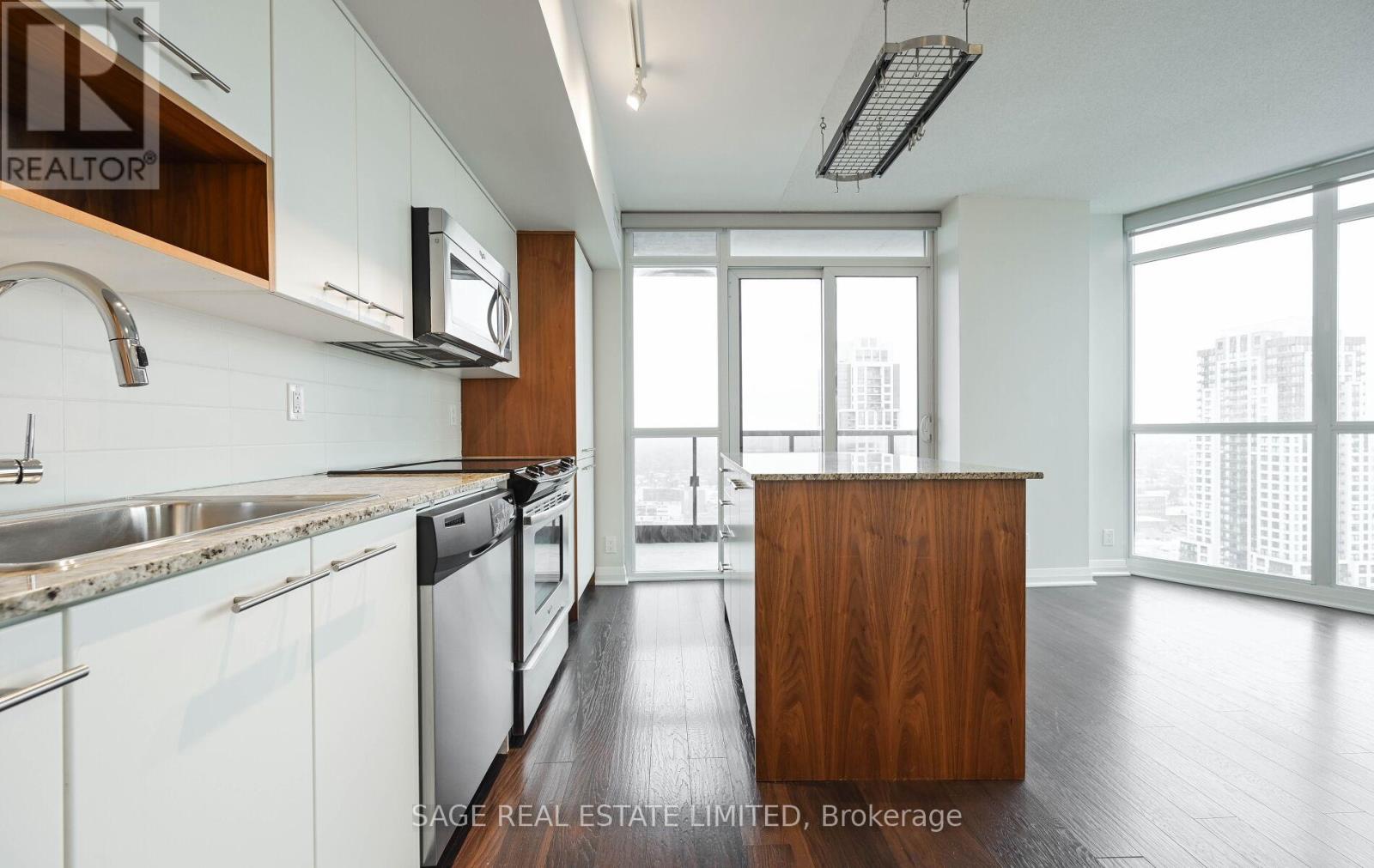 2110 - 5 Valhalla Inn Road, Toronto, Ontario  M9B 0B1 - Photo 15 - W12692534