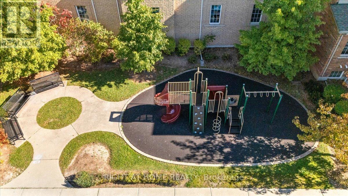 11 - 149 Isaac Devins Boulevard, Toronto, Ontario  M9M 0C5 - Photo 32 - W12692540