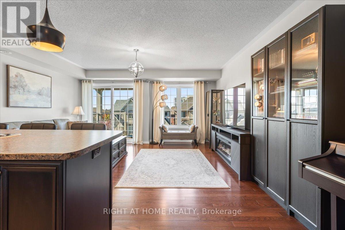 11 - 149 Isaac Devins Boulevard, Toronto, Ontario  M9M 0C5 - Photo 7 - W12692540