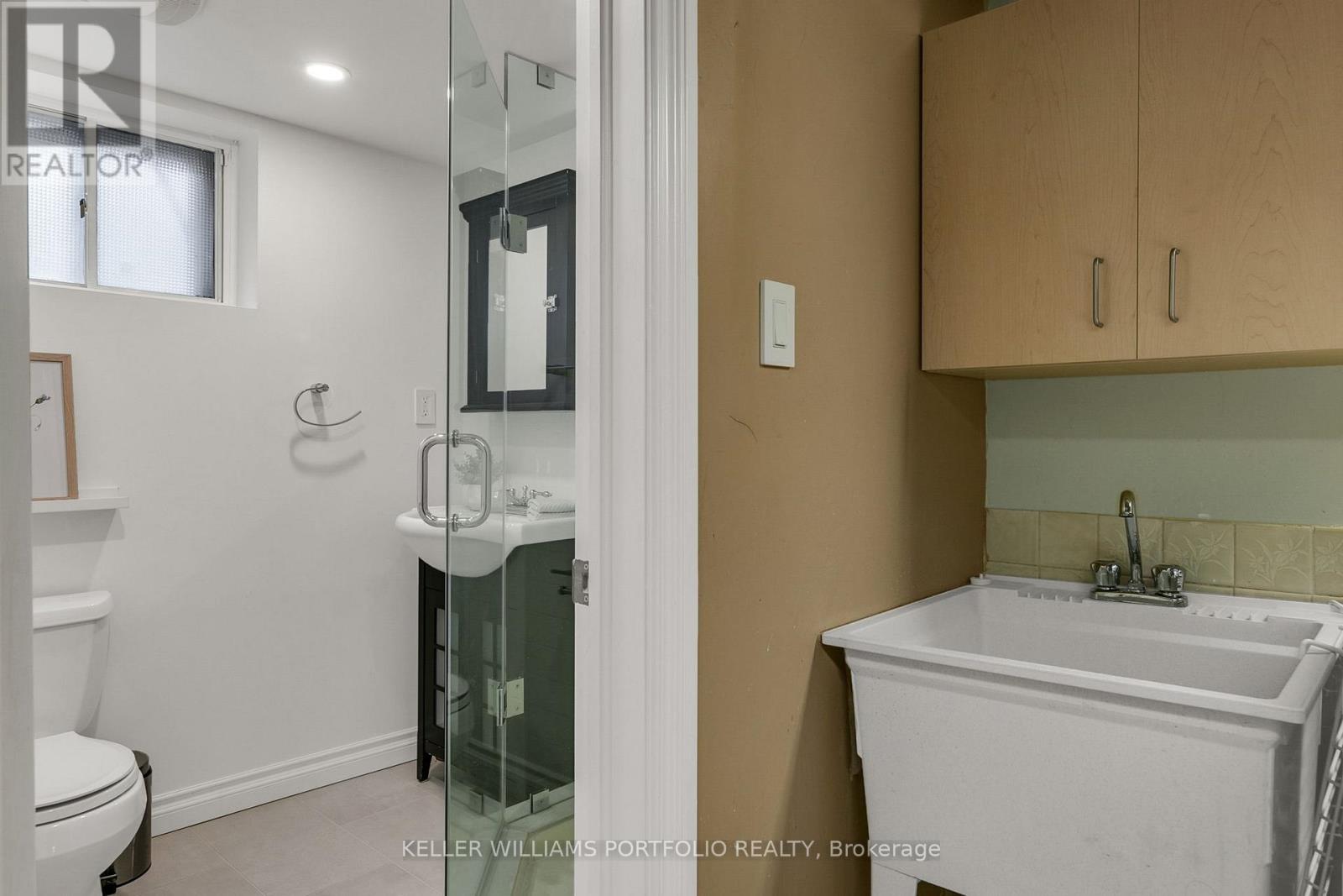 50 Wilmar Road, Toronto, Ontario  M9B 3S1 - Photo 35 - W12692564