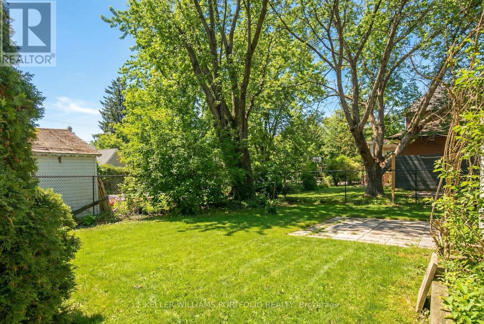 50 Wilmar Road, Toronto, Ontario  M9B 3S1 - Photo 37 - W12692564