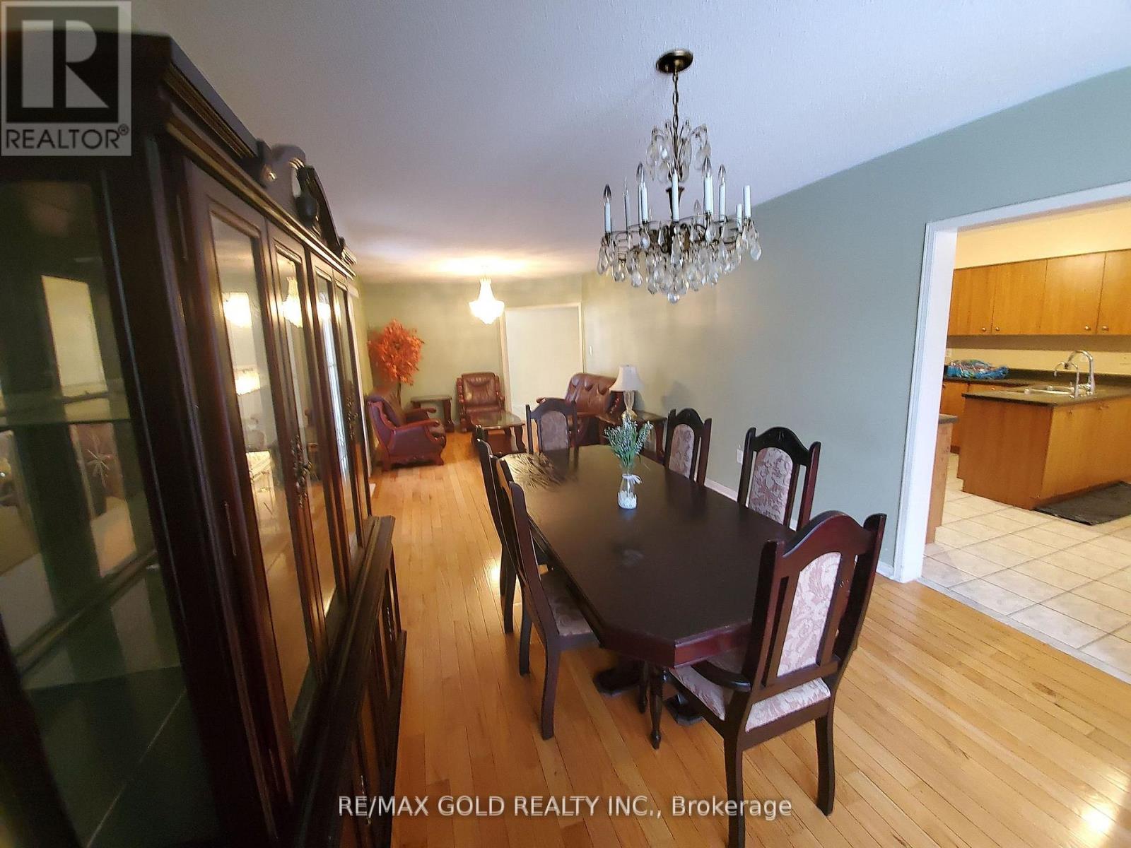 152 Binder Twine Trail, Brampton, Ontario  L6X 4V6 - Photo 5 - W12692574