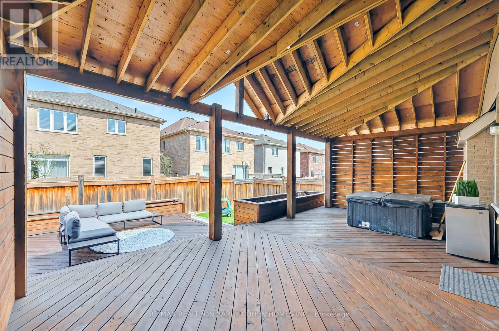 21 Meadowcreek Road, Caledon, Ontario  L7C 3Y9 - Photo 27 - W12692582