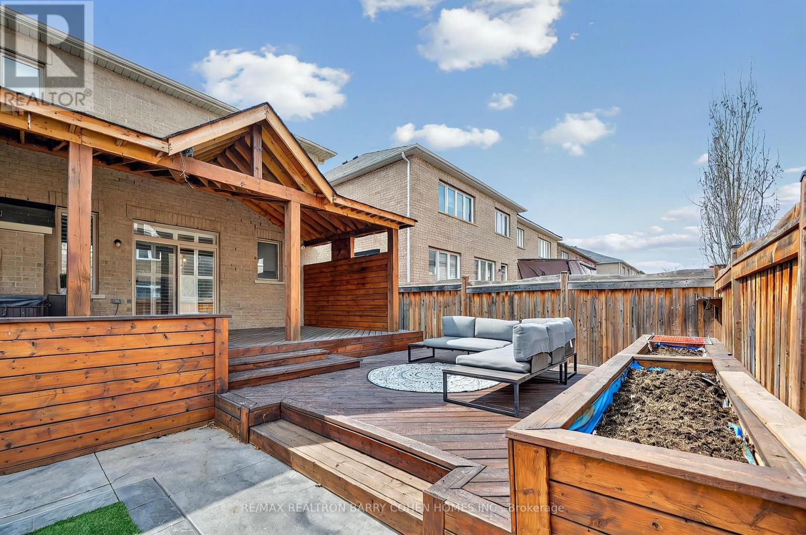 21 Meadowcreek Road, Caledon, Ontario  L7C 3Y9 - Photo 29 - W12692582