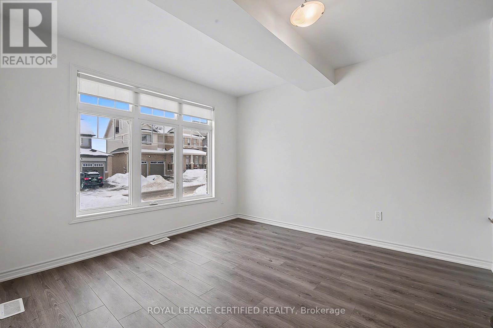 123 Rea Drive, Centre Wellington, Ontario  N1M 0J8 - Photo 7 - X12691108