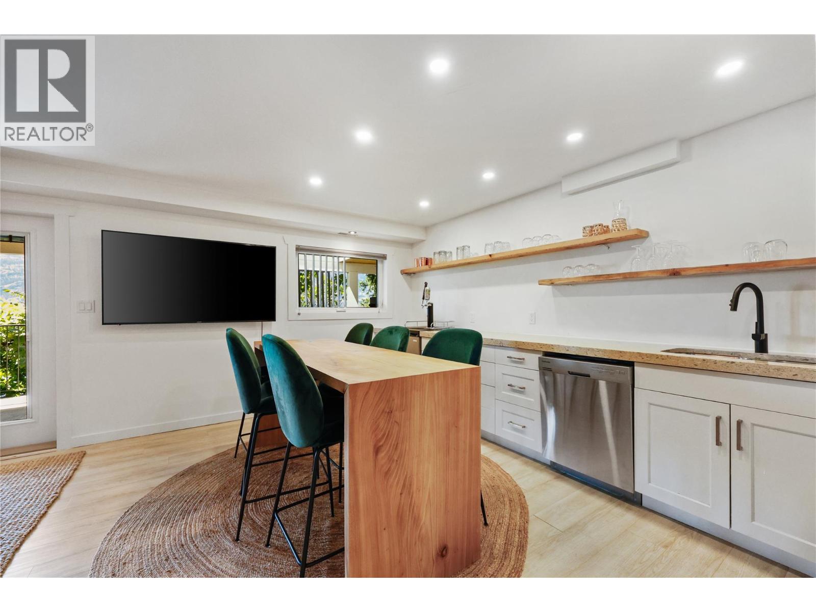 1876 Dewdney Road, Kelowna, British Columbia  V1V 2C3 - Photo 41 - 10372523