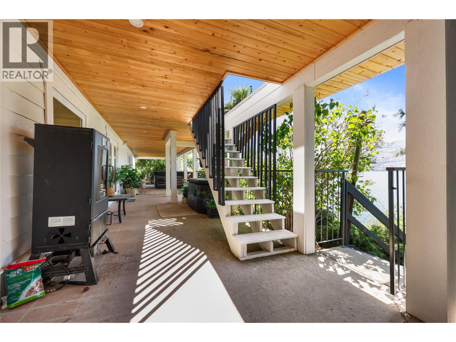 1876 Dewdney Road, Kelowna, British Columbia  V1V 2C3 - Photo 31 - 10372523