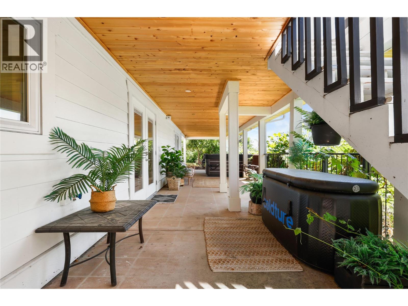 1876 Dewdney Road, Kelowna, British Columbia  V1V 2C3 - Photo 32 - 10372523