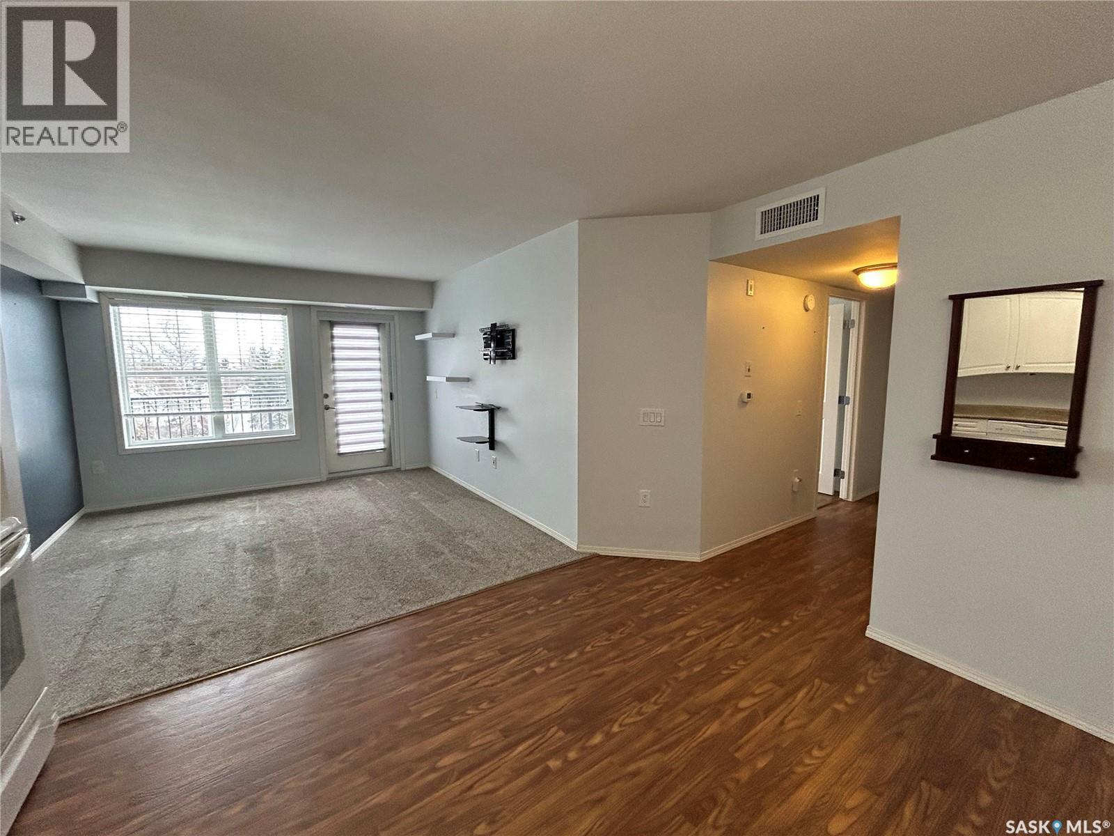 402 910 Main Street, Humboldt, Saskatchewan  S0K 2A0 - Photo 10 - SK026726