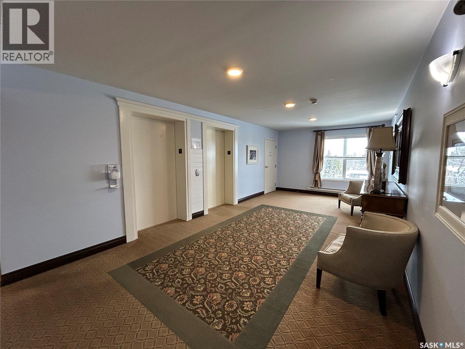 402 910 Main Street, Humboldt, Saskatchewan  S0K 2A0 - Photo 2 - SK026726