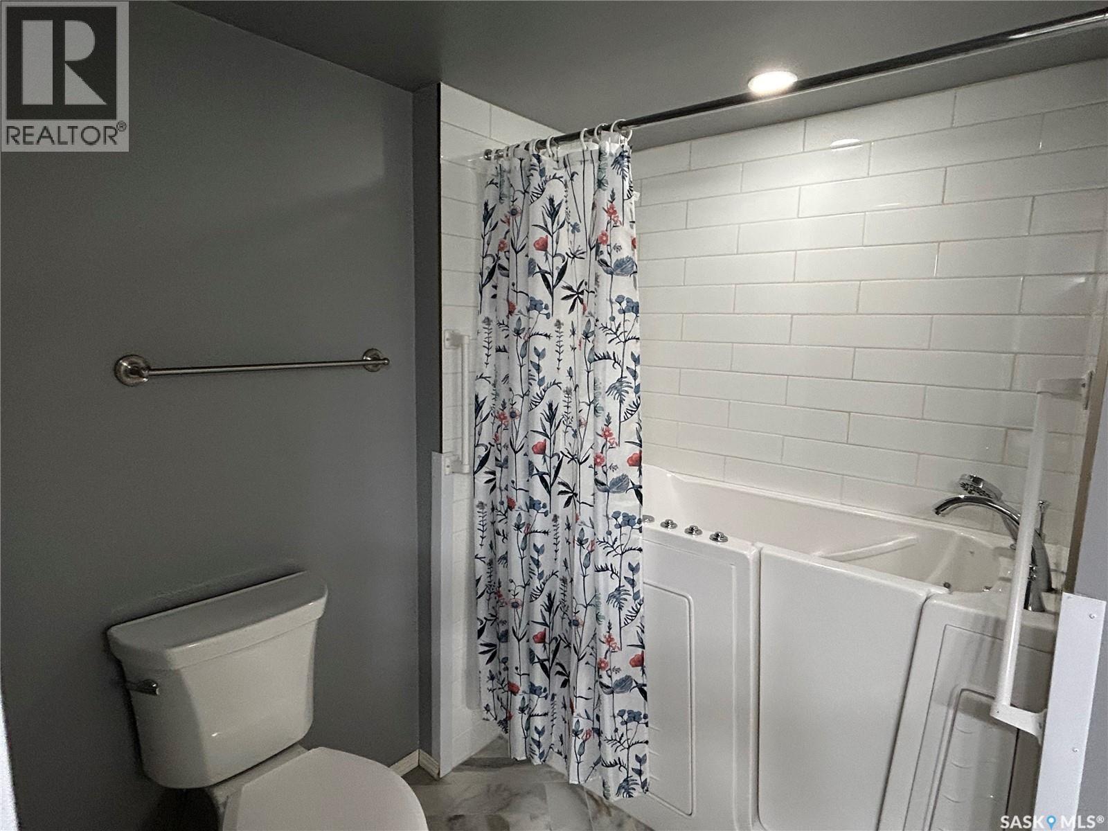 402 910 Main Street, Humboldt, Saskatchewan  S0K 2A0 - Photo 24 - SK026726