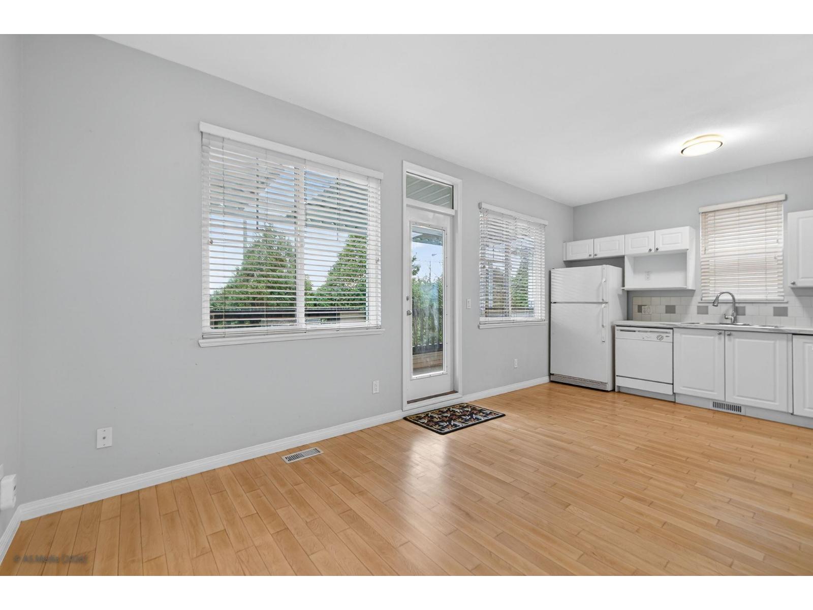 14896 56a Avenue, Surrey, British Columbia  V3S 8X1 - Photo 13 - R3079072