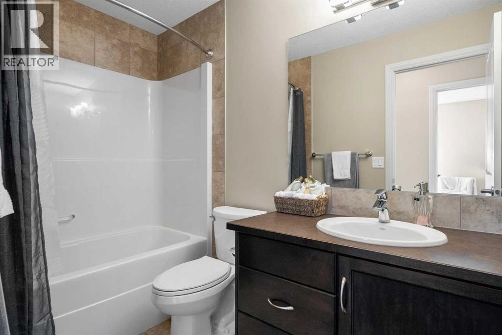 48 Evanswood Circle Nw, Calgary, Alberta  T3P 0K1 - Photo 28 - A2277060