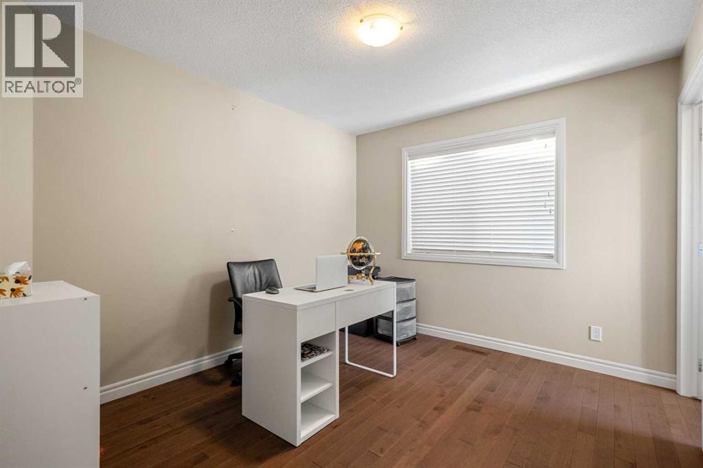 48 Evanswood Circle Nw, Calgary, Alberta  T3P 0K1 - Photo 29 - A2277060