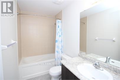 8287 Tulip Tree Drive, Niagara Falls, Ontario  L2H 0N4 - Photo 11 - X12692478