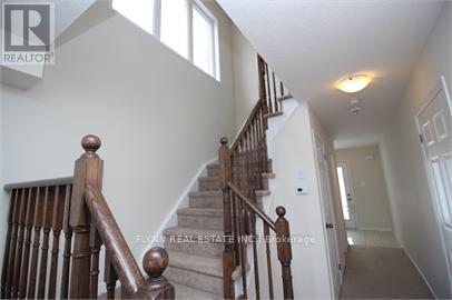 8287 Tulip Tree Drive, Niagara Falls, Ontario  L2H 0N4 - Photo 6 - X12692478