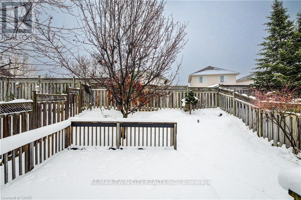 524 Windflower Crescent, Kitchener, Ontario  N2E 3S9 - Photo 31 - X12692500