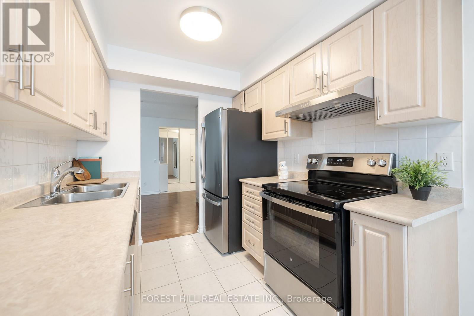 2608 - 115 Omni Drive, Toronto, Ontario  M1P 5B4 - Photo 11 - E12692578