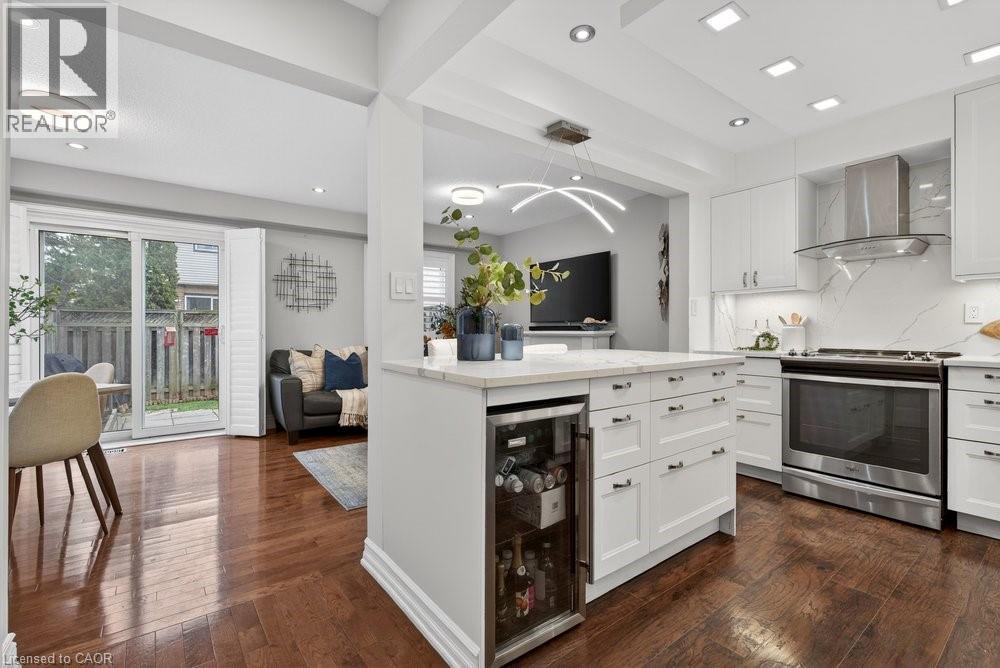 610 Barton Street Unit# 46, Stoney Creek, Ontario  L8E 5V2 - Photo 3 - 40797950