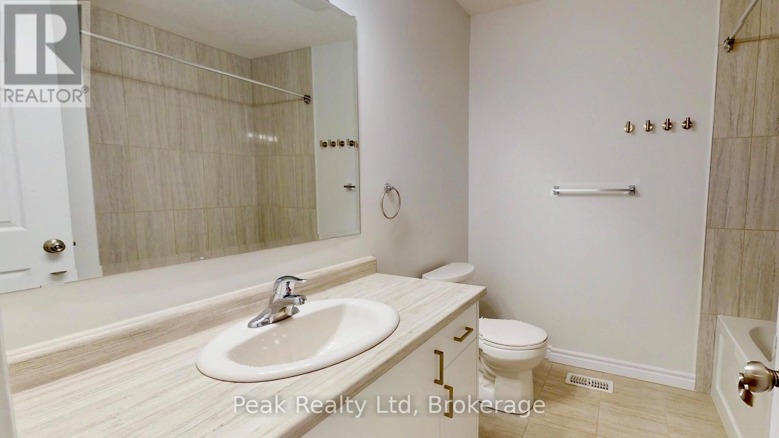 328 Bradshaw Drive, Stratford, Ontario  N5A 0K2 - Photo 18 - X12692762