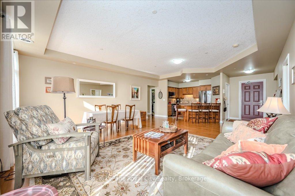 401 - 65 Bayberry Drive, Guelph, Ontario  N1G 5K9 - Photo 15 - X12692788