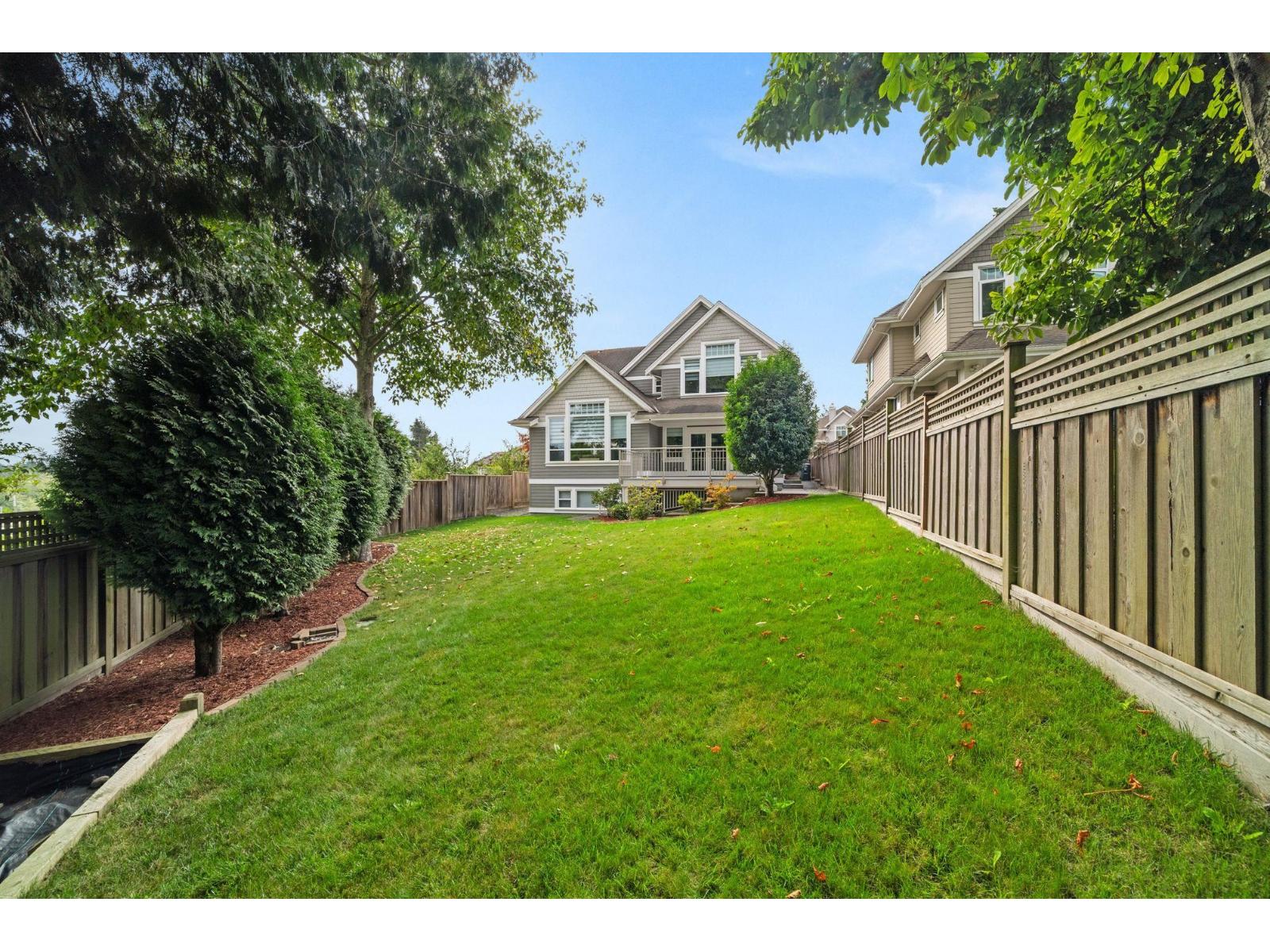 1085 King George Boulevard, Surrey, British Columbia  V4A 9S7 - Photo 36 - R3079117