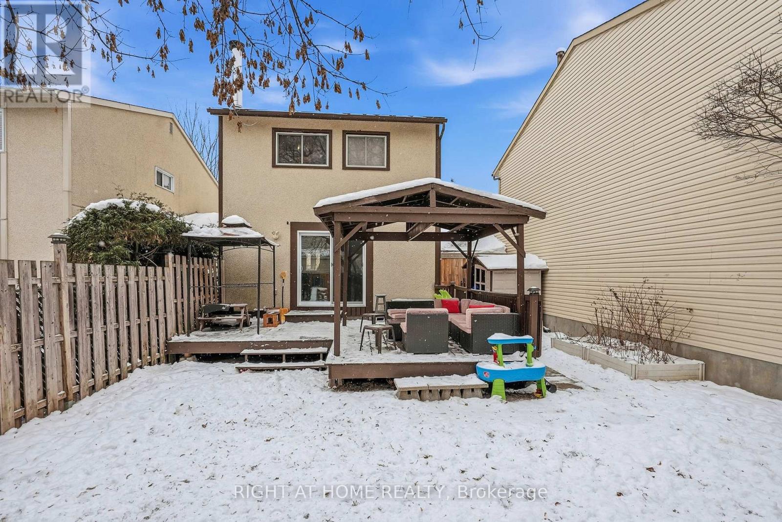 1633 Lafrance Drive, Ottawa, Ontario  K1E 2L7 - Photo 22 - X12692702