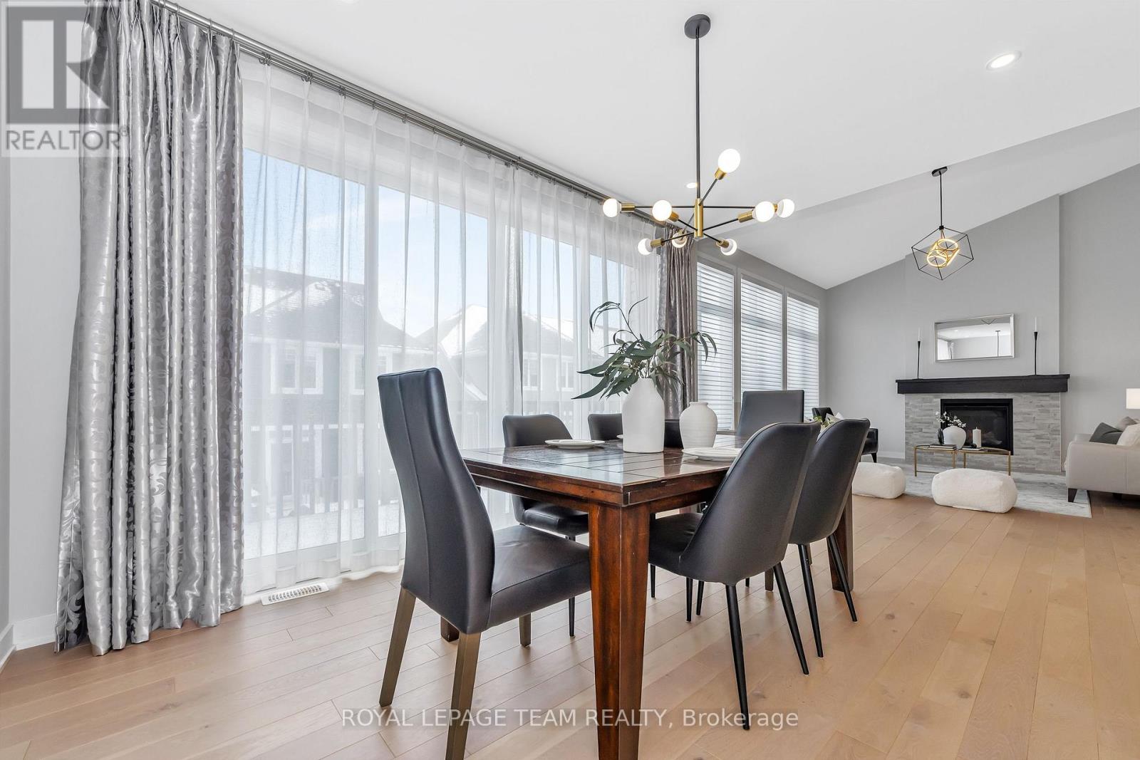 279 Ketchikan Crescent, Ottawa, Ontario  K2T 0S2 - Photo 11 - X12692810