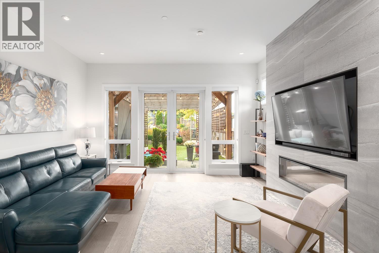 220 E 40th Avenue, Vancouver, British Columbia  V5W 1L8 - Photo 12 - R3079039