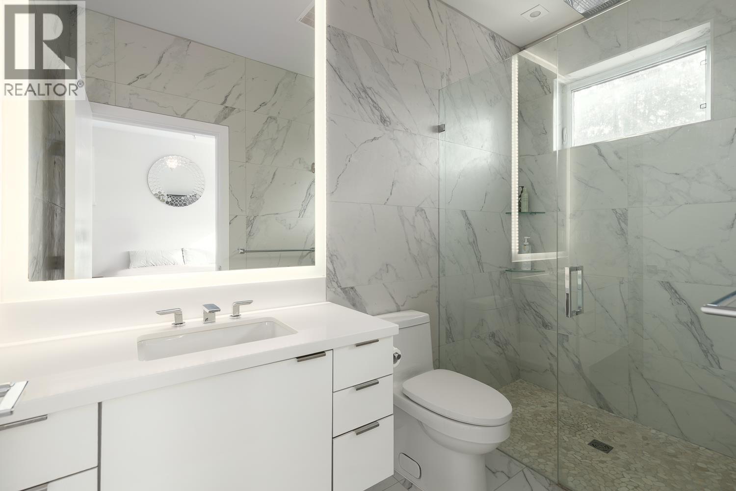 220 E 40th Avenue, Vancouver, British Columbia  V5W 1L8 - Photo 24 - R3079039