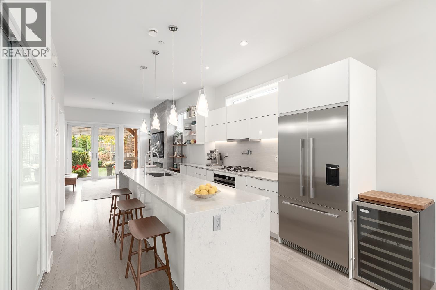 220 E 40th Avenue, Vancouver, British Columbia  V5W 1L8 - Photo 6 - R3079039