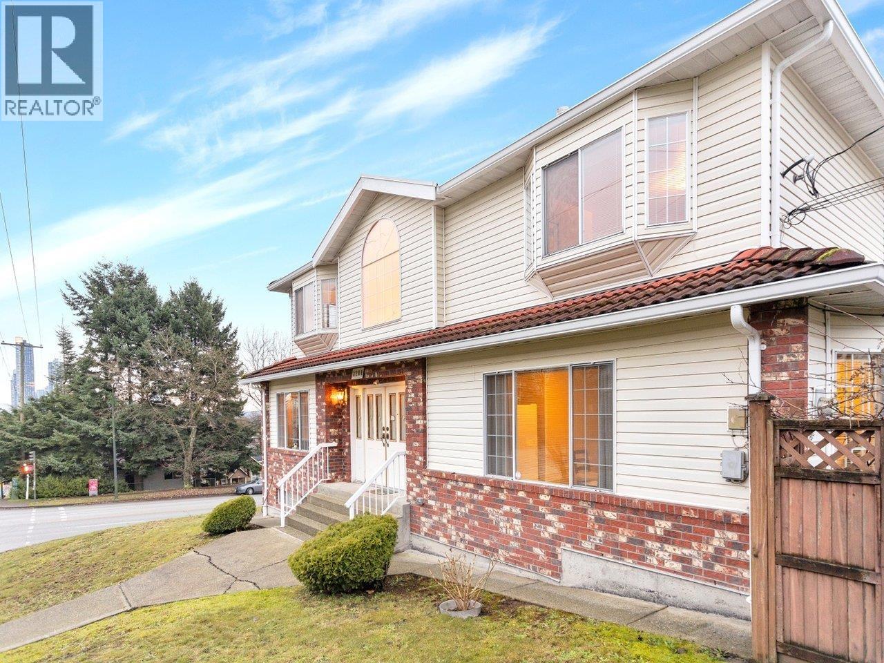 3288 E 5th Avenue, Vancouver, British Columbia V5M 1P3 - Photo 3 - R3079042